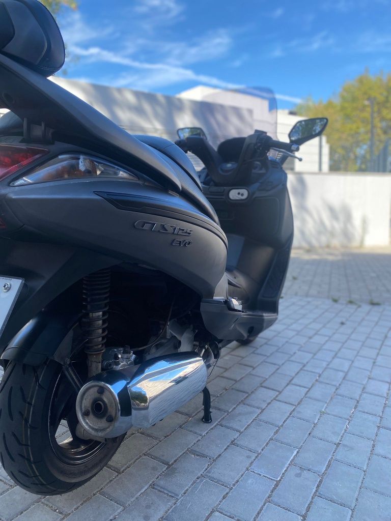 Sym GTS EVO 125 Maxiscooter