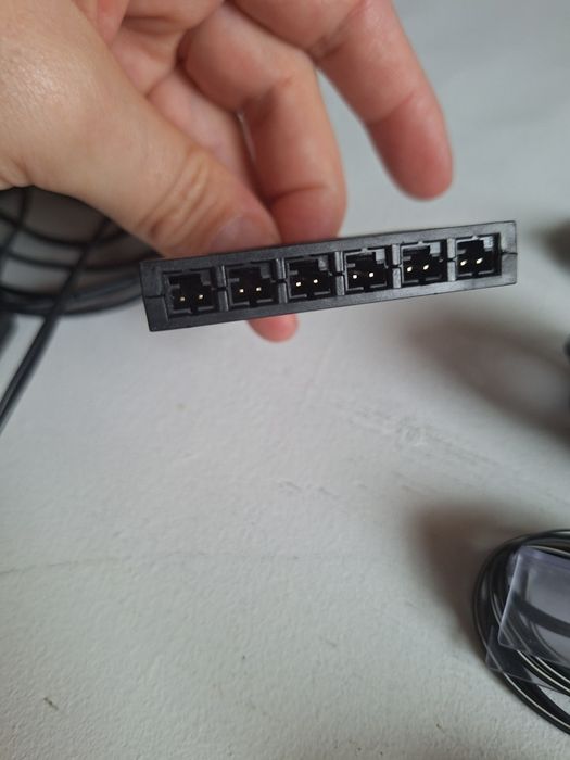 Ledy niebieskie na przewodzie