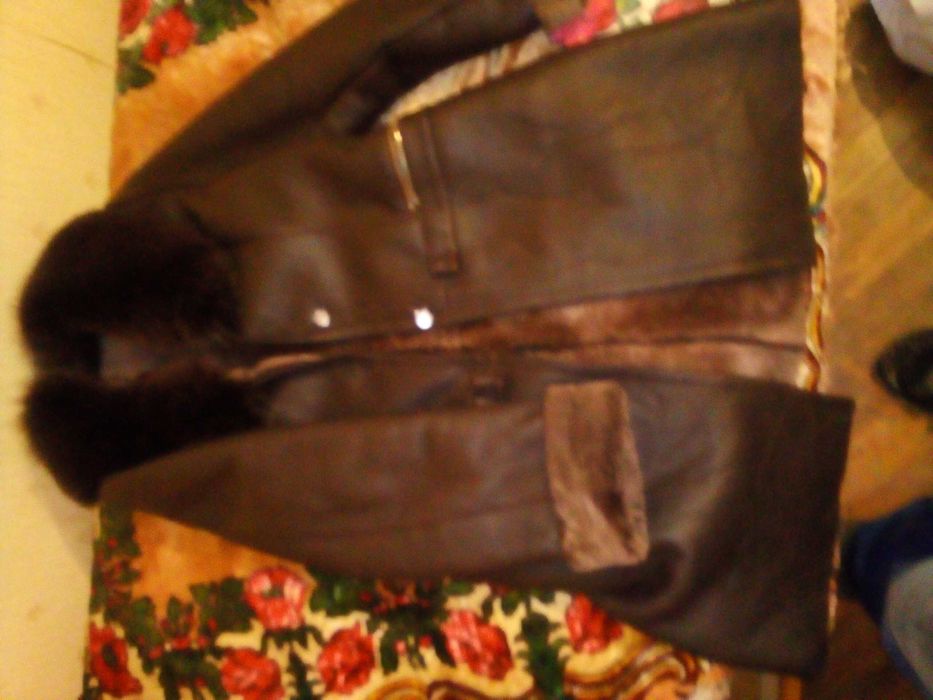 Одежда Пальто женское (дубленка)