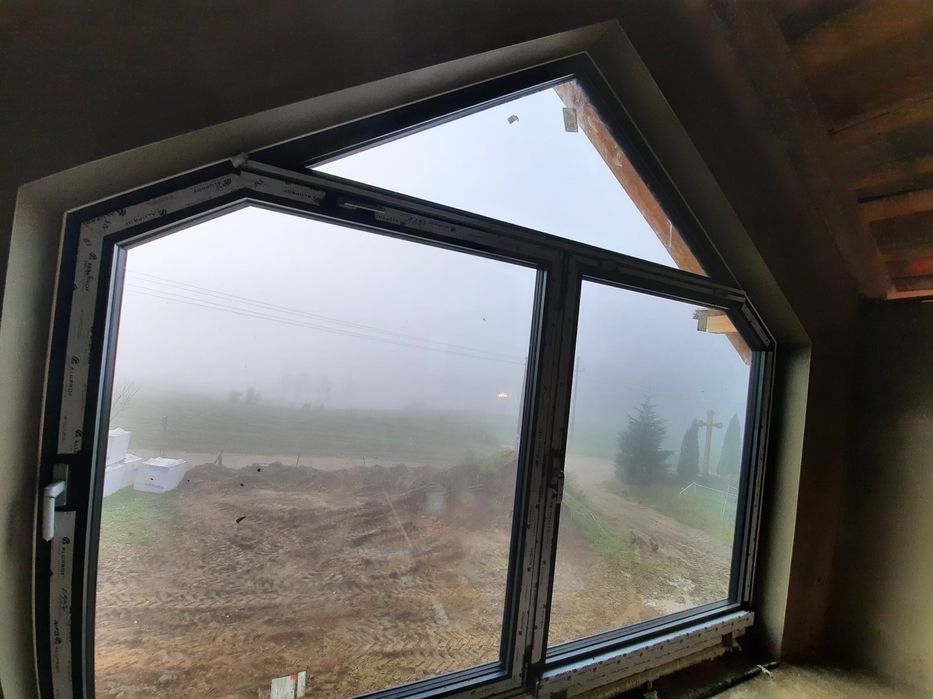 TYNKI Maszynowe tradycyjne cementowo-wapienne