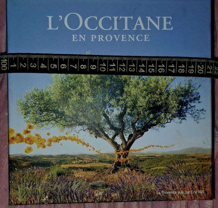 Продам коробки из под парфюмерии ,часов,ювелирных изделий