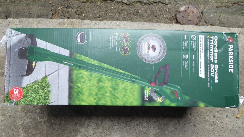 Nieużywana, składana podkaszarka PARKSIDE PART 20-Li A1 z aku i ład.