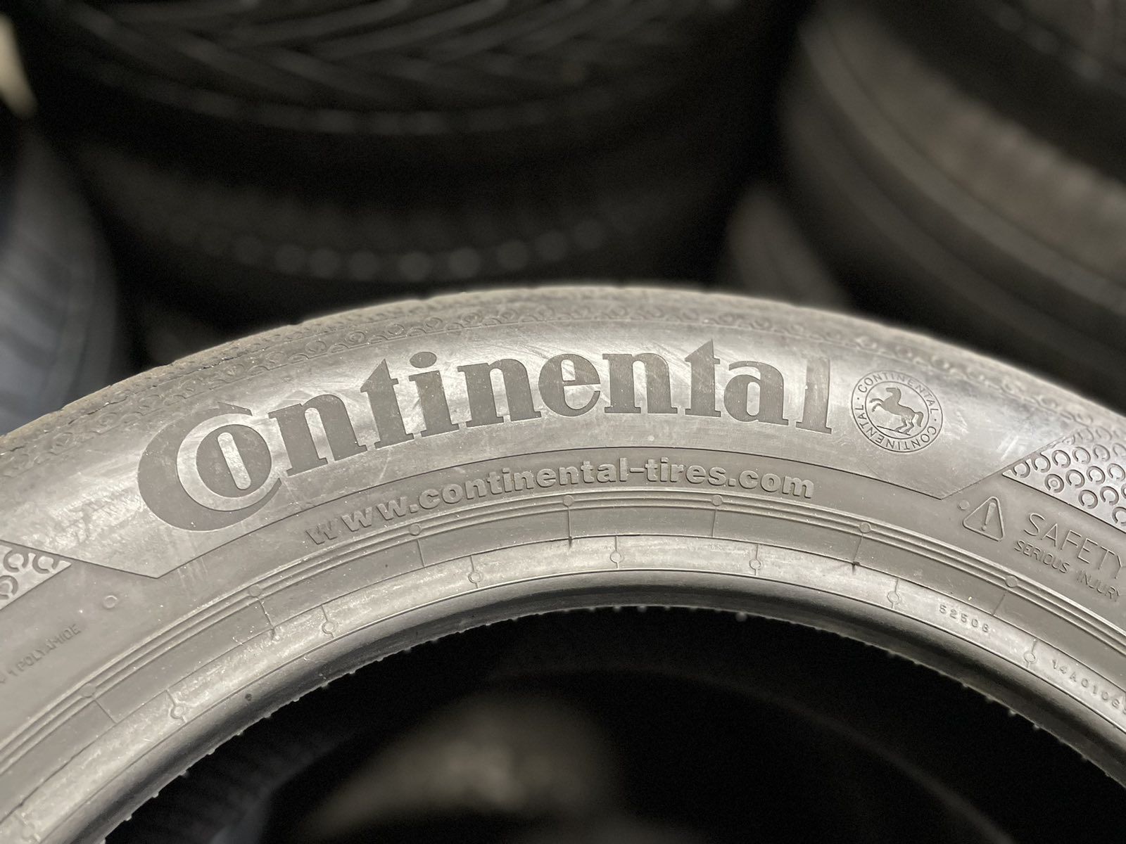 165/65 R15 Continental Conti.eContact BluEco (Шини літні б\у)