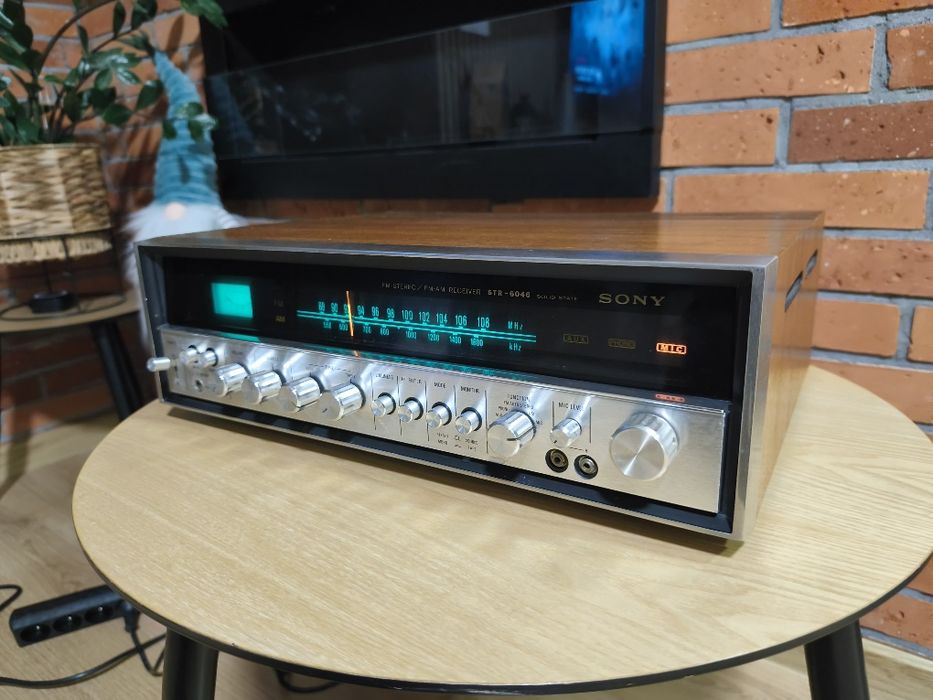 Amplituner Sony STR 6046