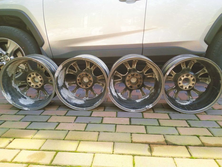 Рівненькі Диски легкосплавні R16, Alutec, Німеччина 4 шт.