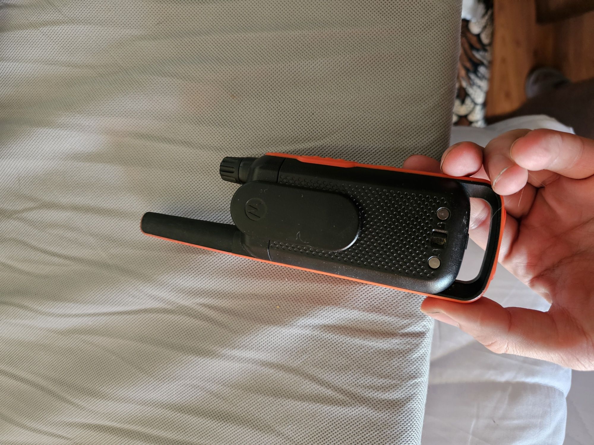Радіостанція Motorola t82