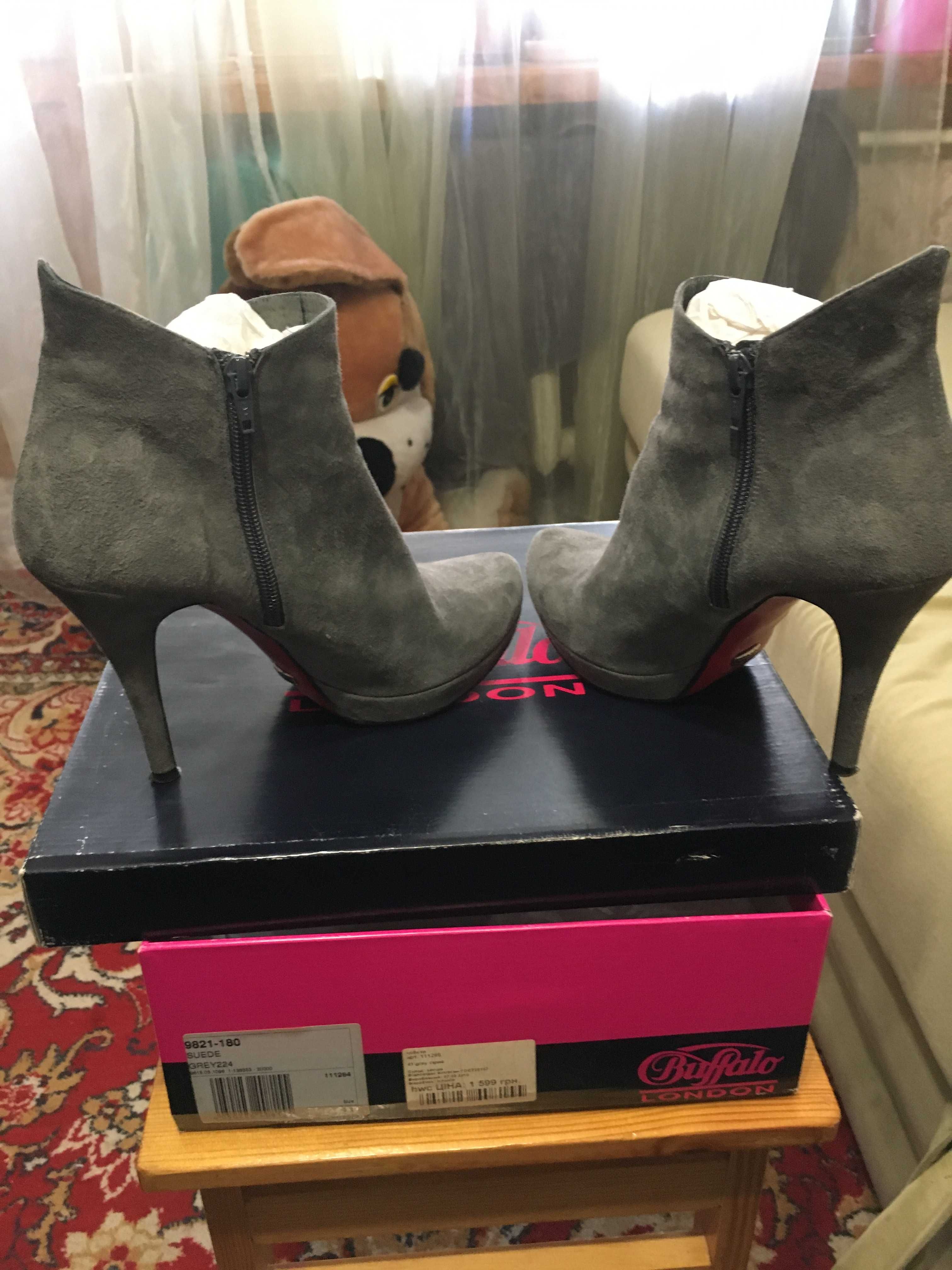 Женские туфли на шпильке Buffalo London Производитель Испания