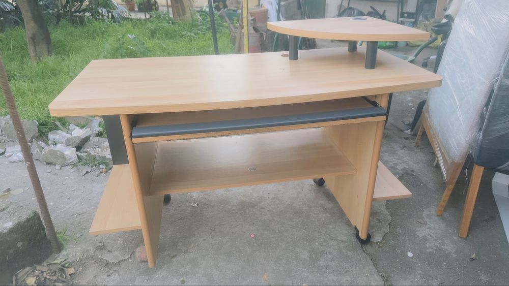 Secretaria multiusos