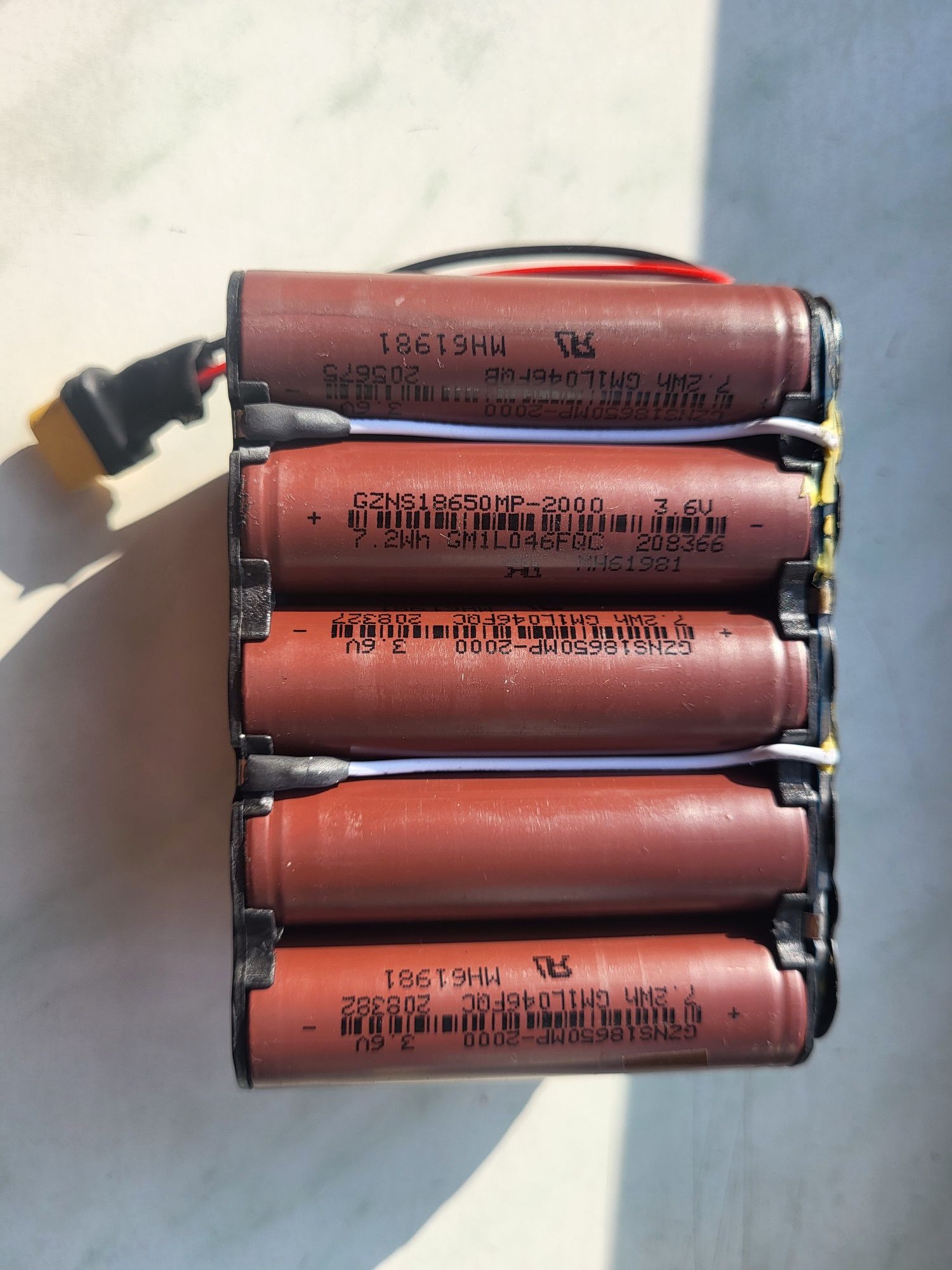 6 sztuk bateri sprawdzane 25.9 2ah
