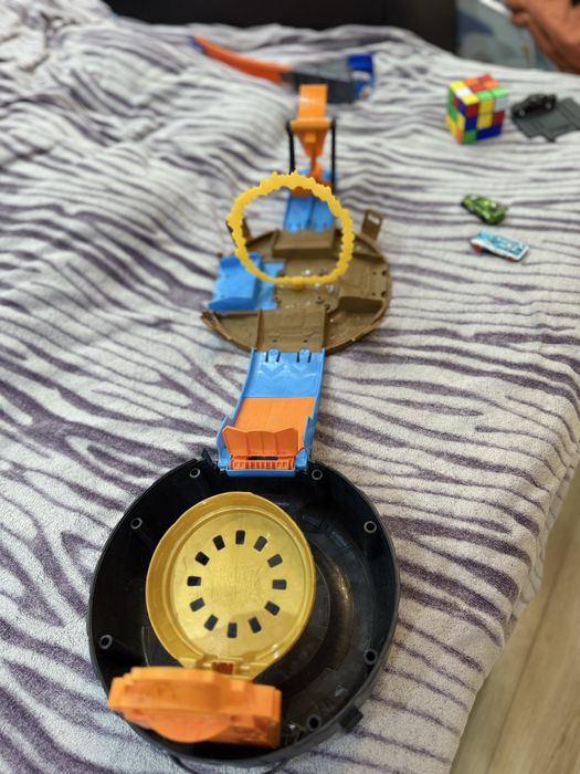 Продим треки hotwheels без коробок у гвоному стані