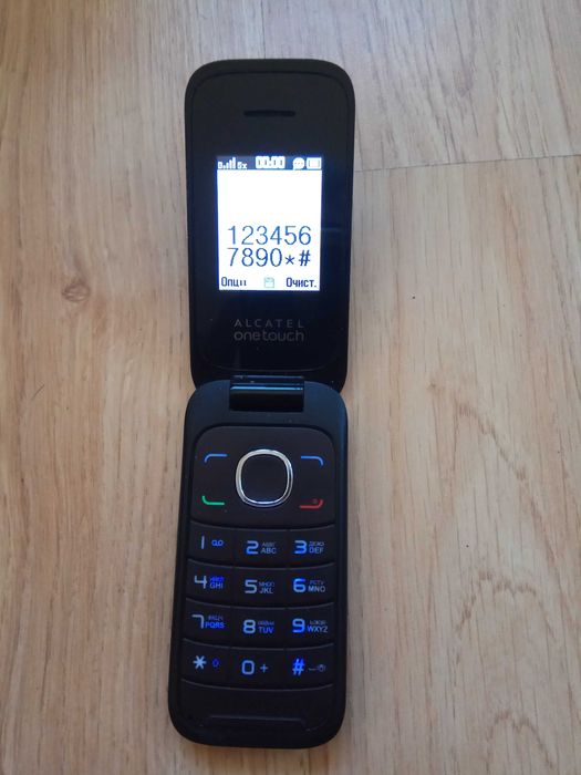 Телефон Alcatel One Touch 1035D 2сім карти/жабка відмінний стан
