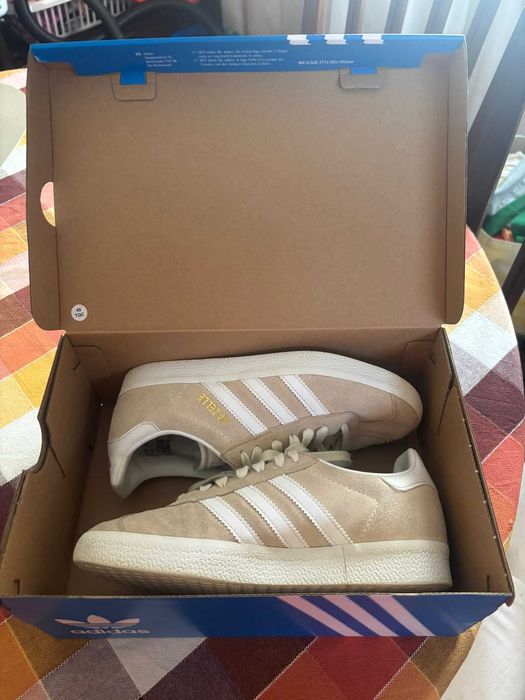 Adidas Gazelle Bege/Rosa (Edição Limitada) – Tamanho 36