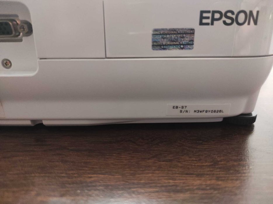 Projektor rzutnik Epson EB-S7