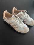 Tênis adidas mulher novos 38