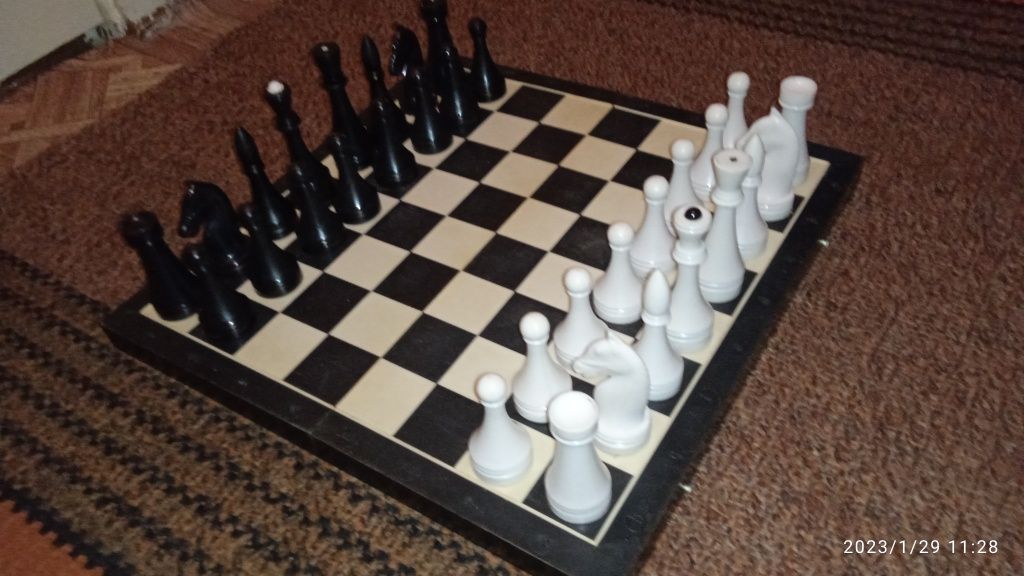 Шахматы  игровые