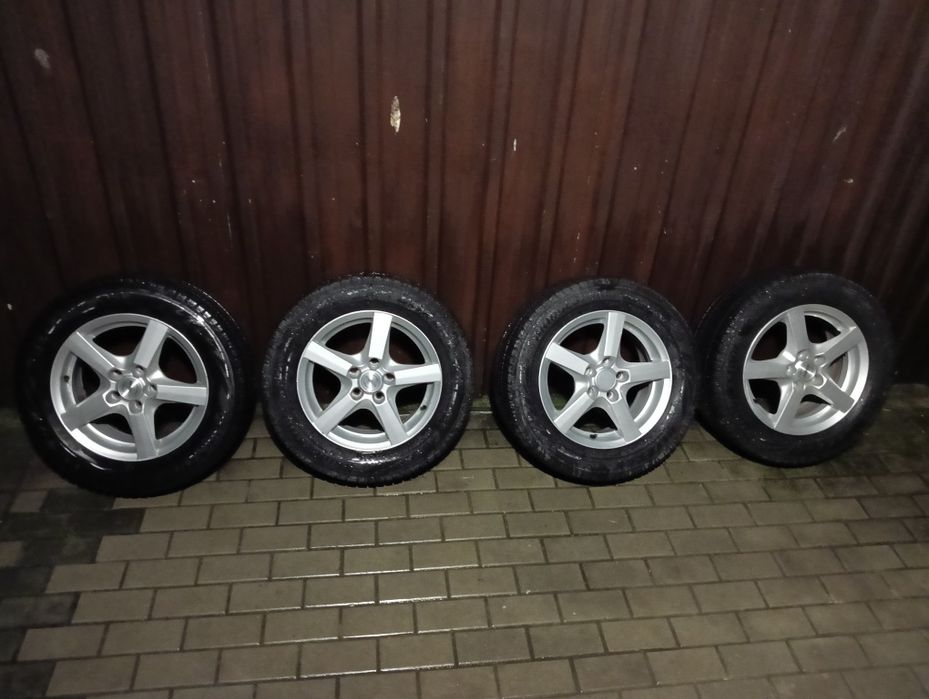 Alufelgi 16 5x120  Enzo z oponami zimowymi (BMW Opel)