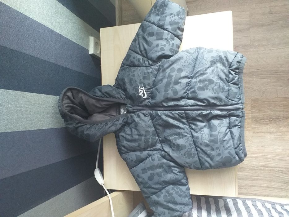 Kurtka Nike dziecieca