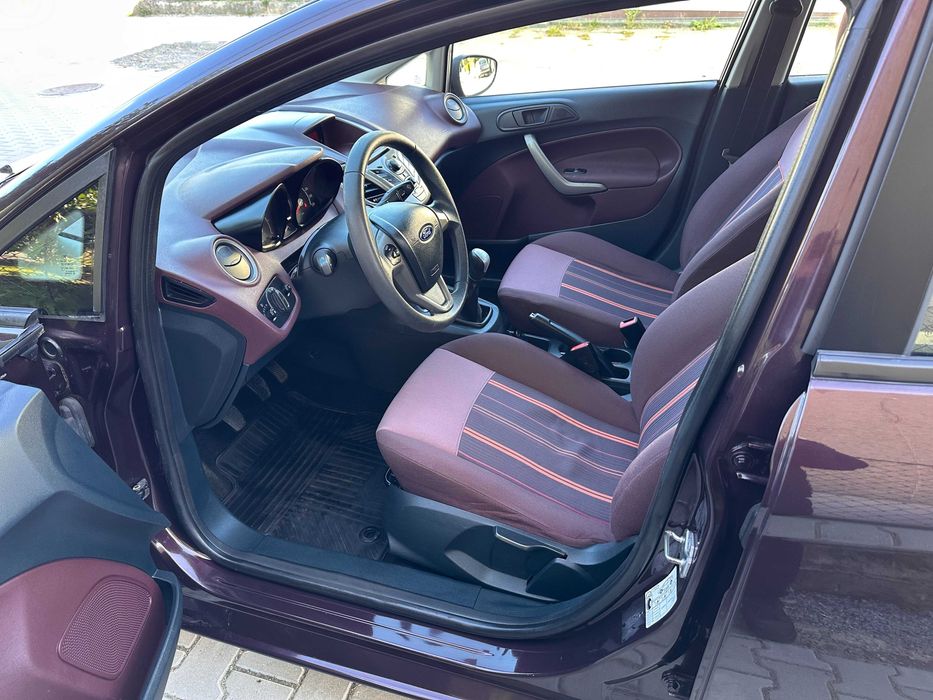 Ford Fiesta  benzyna  salon polska 127 tyś przebiegu