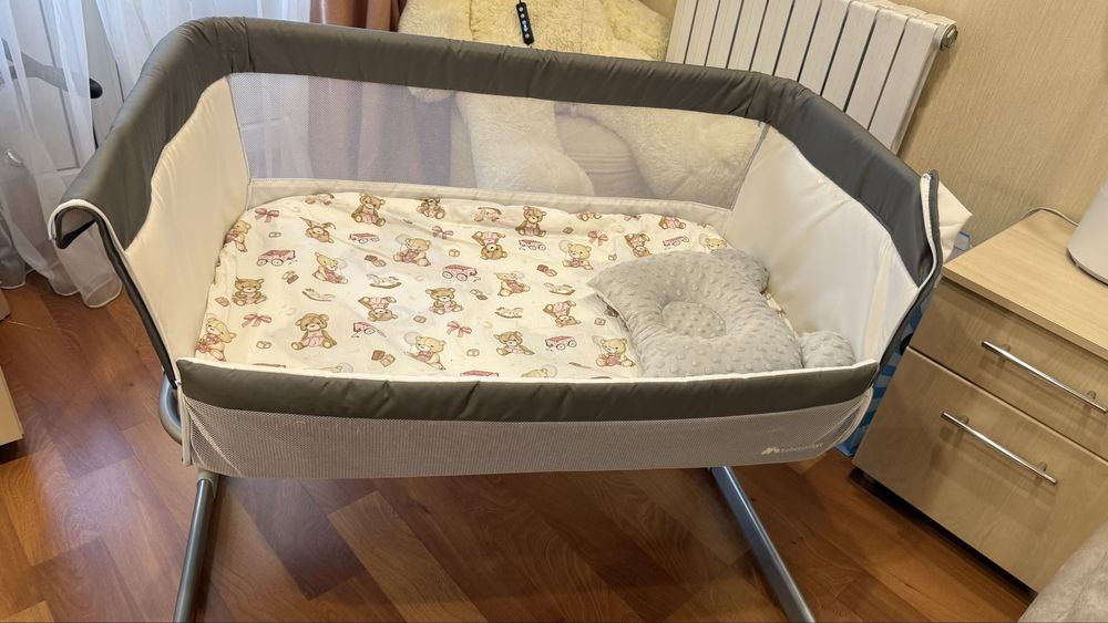 Продам детскую кроватку манеж