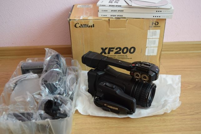 Canon XF200 HD Camcorder Профессиональная Видеокамера