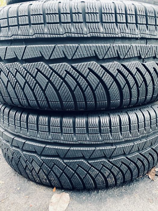 235 45 19 Michelin Pilot Alpin Pa4 85% Зима 2023 Гарантія