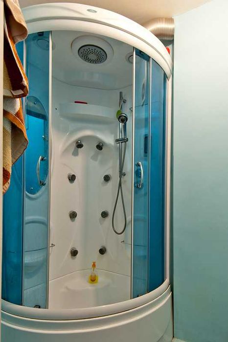 Доба Тиждень Мiсяц метро Дарниця 5 хв Чернiгiвська 9 хв весняні знижки