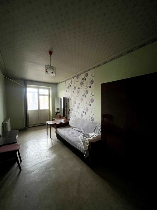 3х кімнатна на Г.Кондратьʼєва. Платежі враховані в ціну