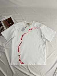 Біла футболка с надписом marni розмір s-m