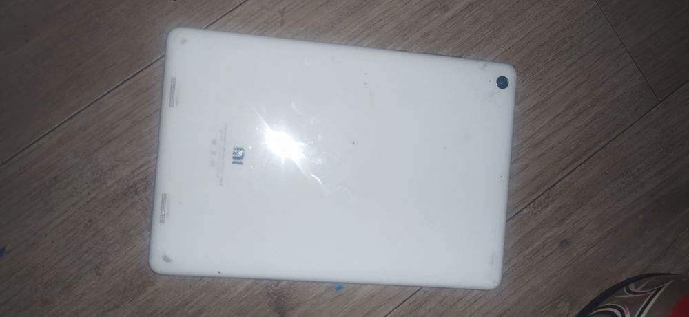 Планшет Xiaomi Mi Pad 7.9' 2/16GB
