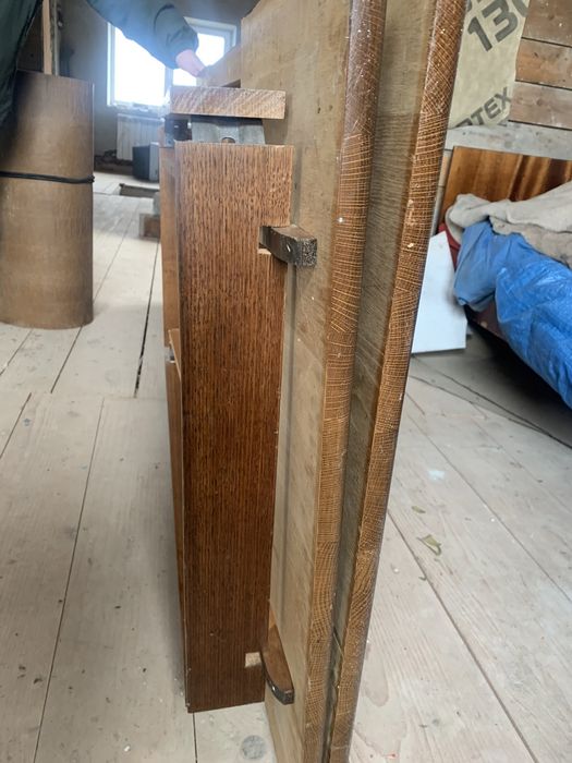 Дубовий стіл великий, розкладний