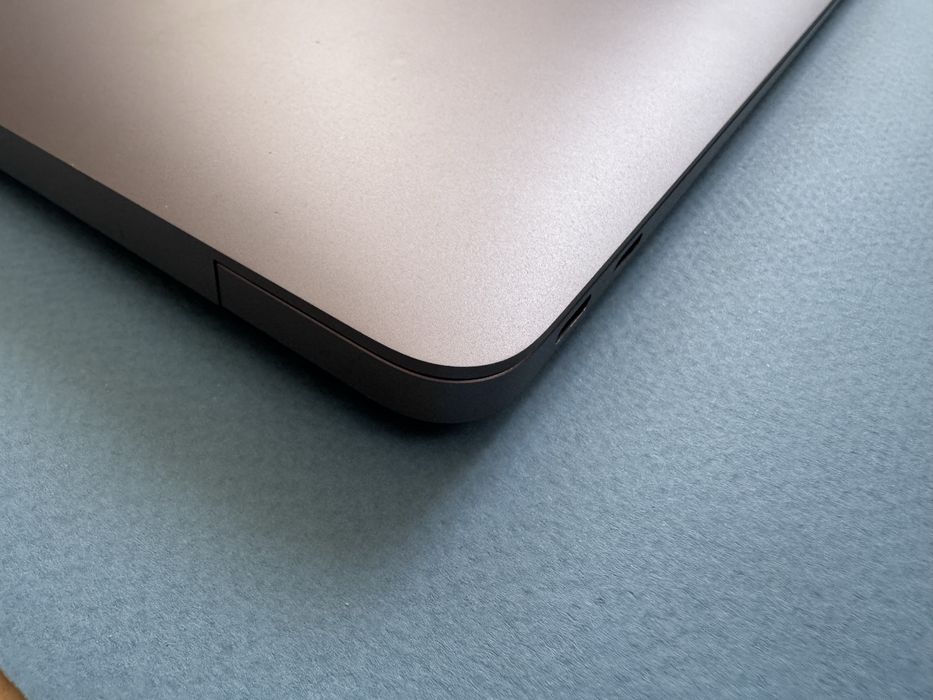 Екран Macbook Air 13 A1932 2019 A2179 2020 Дисплей з кришкою в зборі