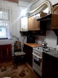 Продам 3-х комнатную 1/1, с гаражом и подвалом в центре Одессы