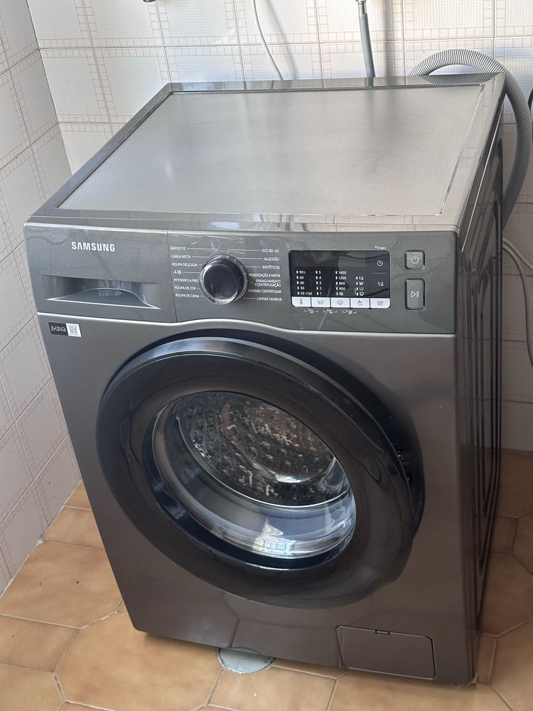 Máquina de lavar roupa