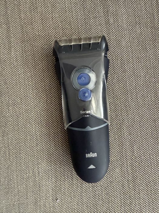 Електробритва Braun Series 1 130s-1