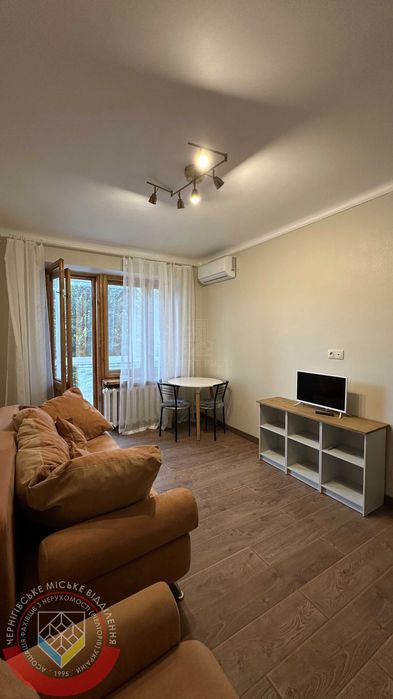 RLT K01 Продам 2 кімнатну квартиру в серці міста, вул. Г. Полуботка