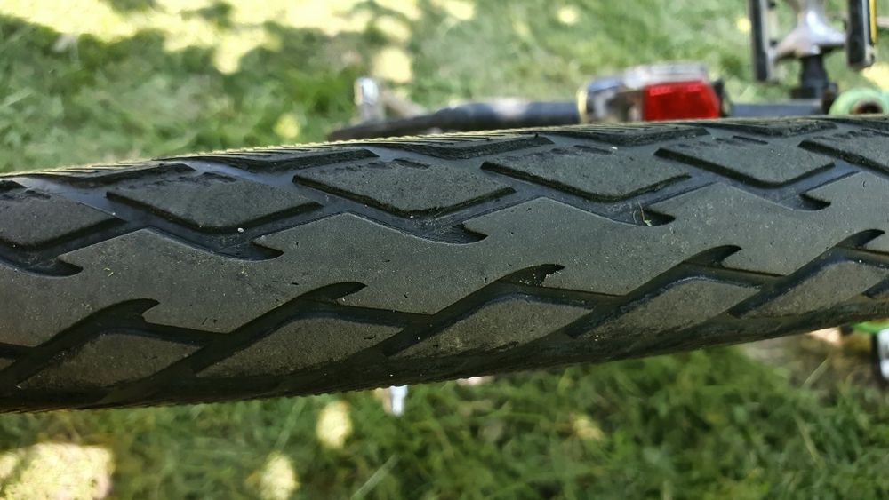 Антипрокольна велопокришка Schwalbe Marafon Green 26×2.0