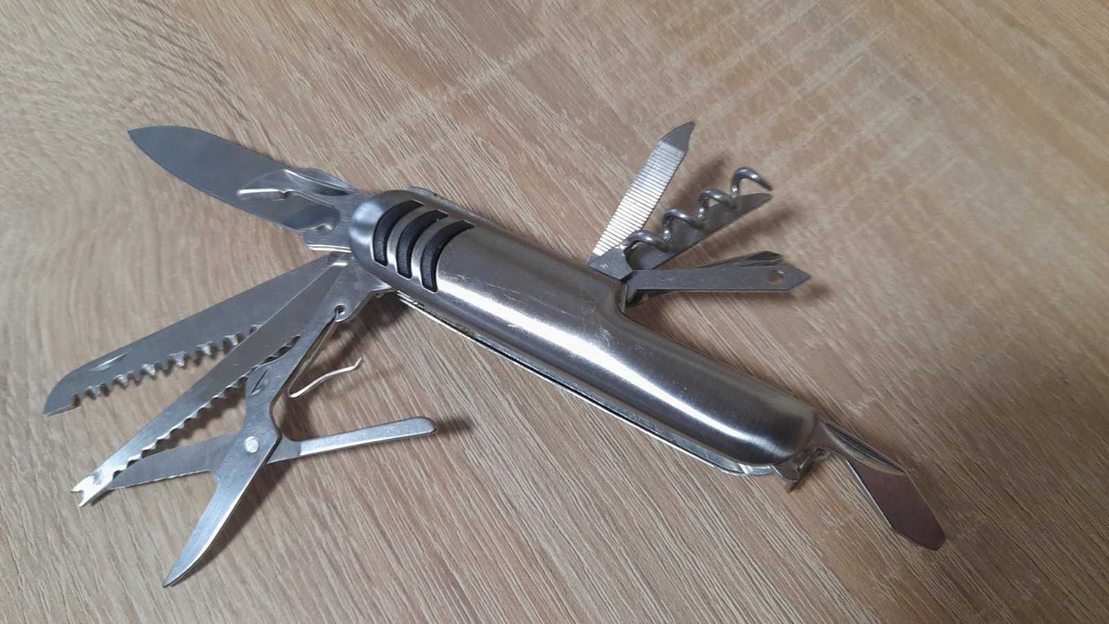 Перочинный многофункциональный нож Stainless Steel, новый, в футляре