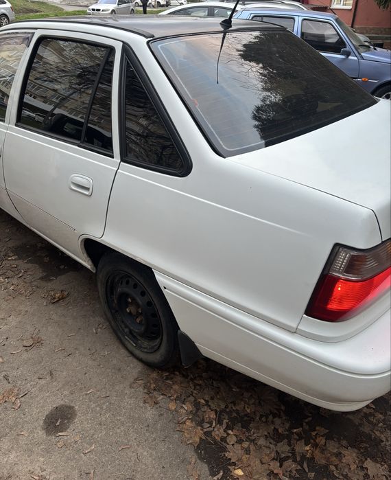 DAEWOO NEXIA 2007 рік газ бензин справна