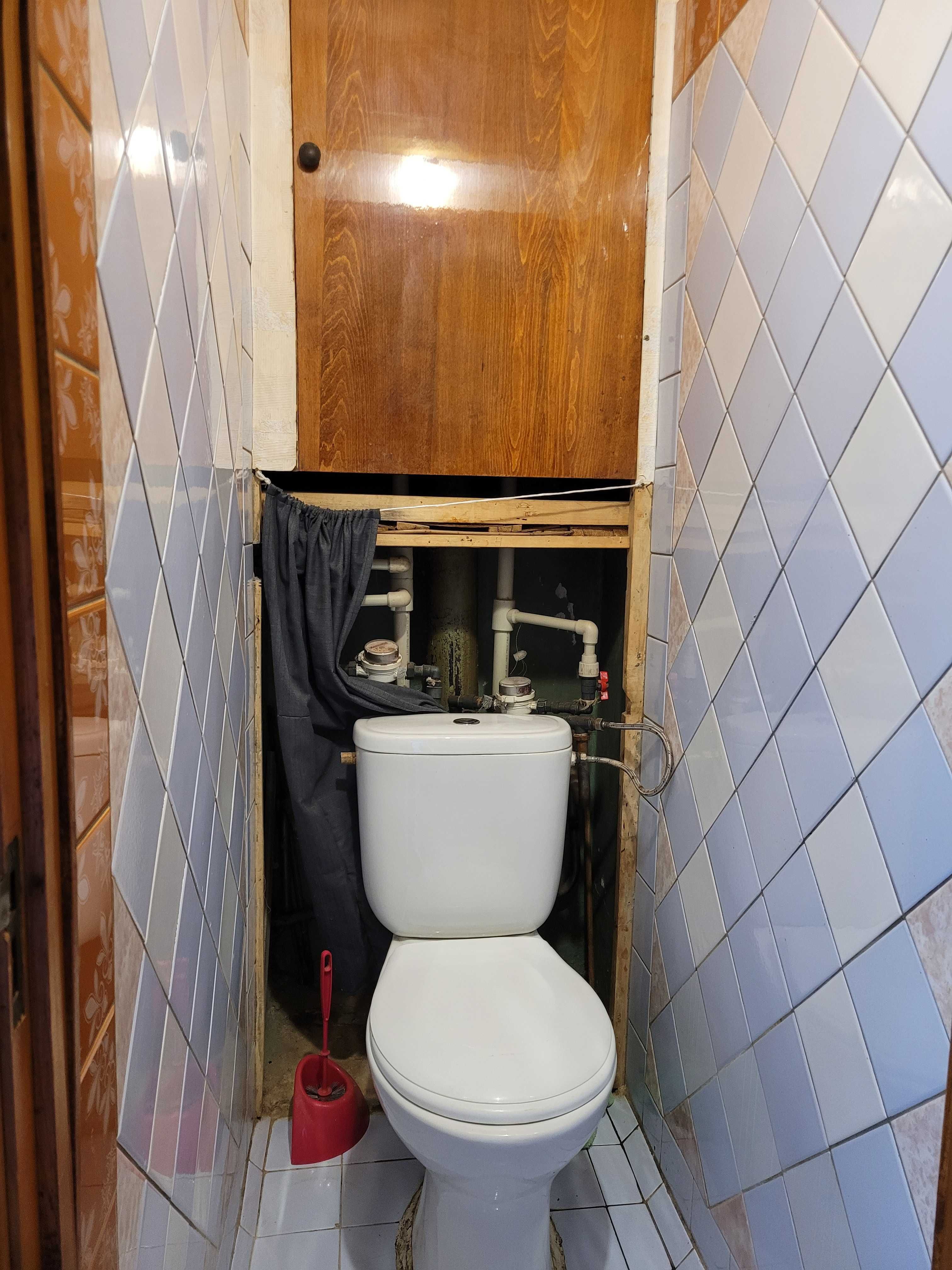 Продам 3к с мебелью и техникой возле м.Алексеевская (403649)