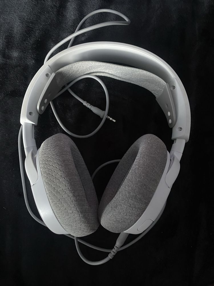 Steelseries Arctis Nova 1P