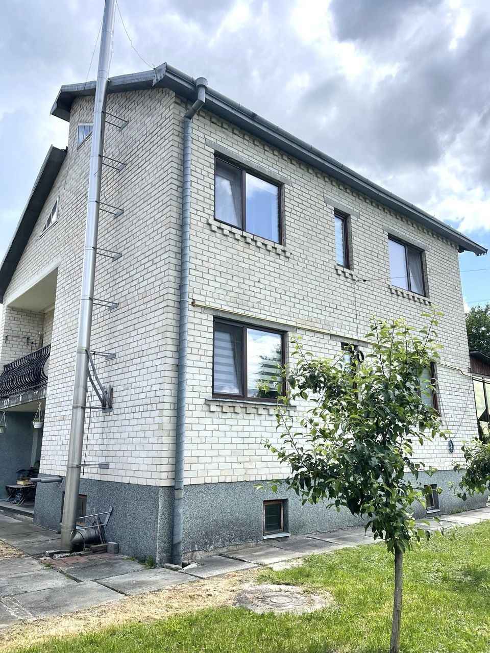 Продаж двоповерхового будинку біля Бродів (ГаїСмоленські)