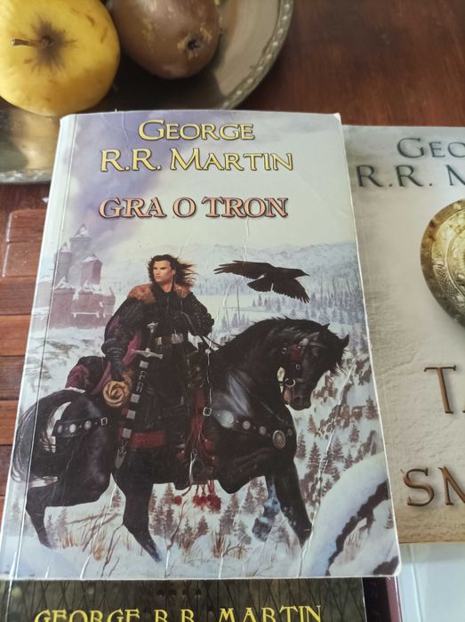Martin seria książek  SF pieśń lodu i ognia 6 sztuk