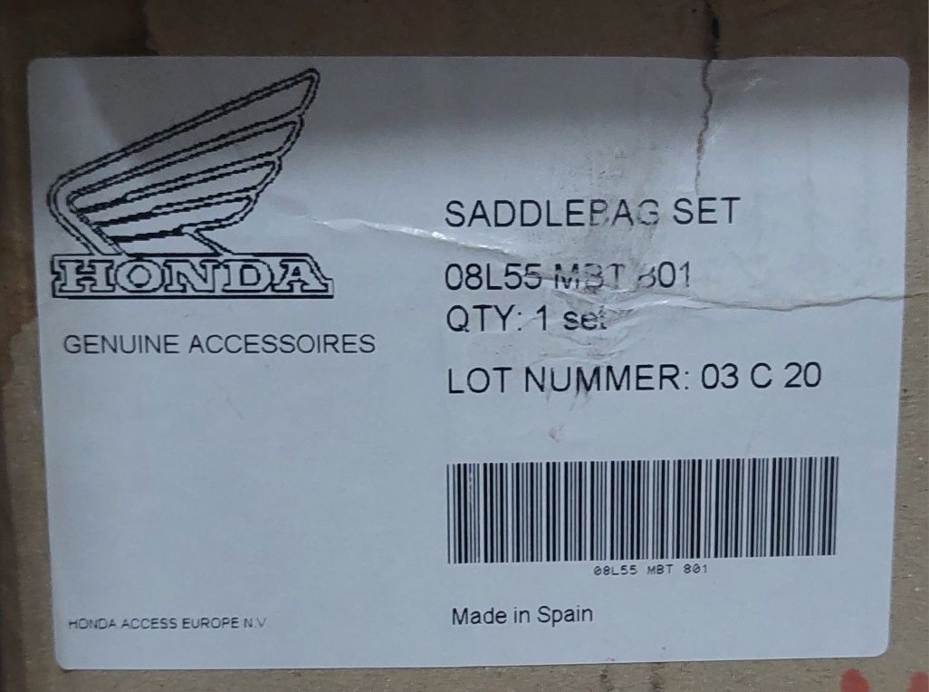 Malas laterais Honda Varadero Saddlebag Set 08L55-MBT-801