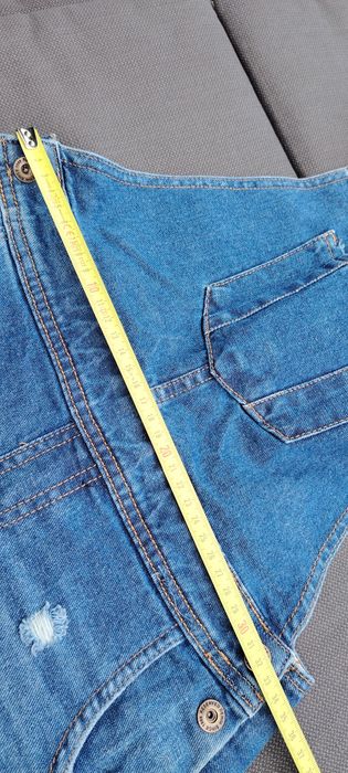 Nowe ogrodniczki jeansowe Reserved w rozmiarze 146