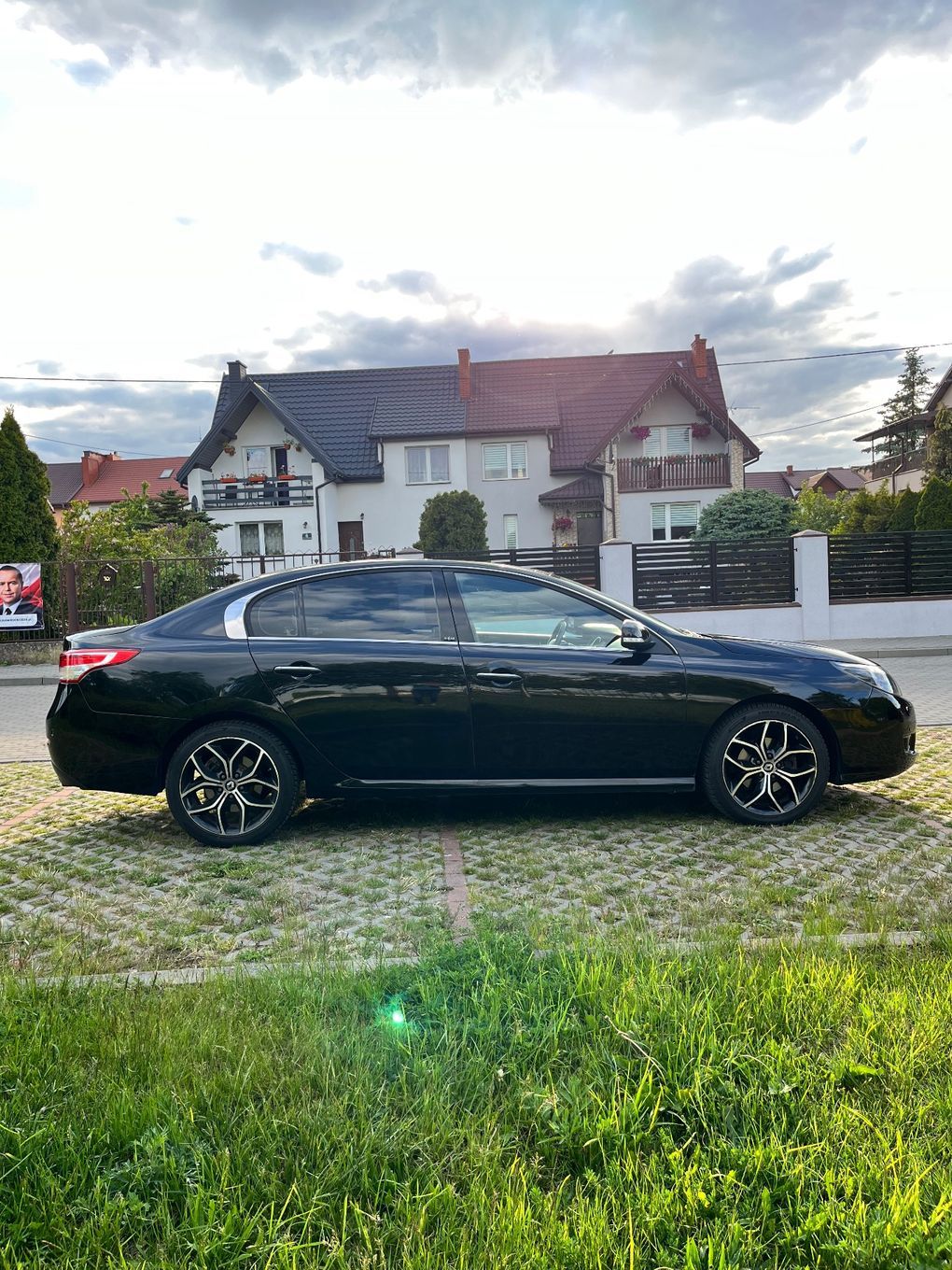 Renault Latitude Renault Latitude Initiale Paris najwyższa wersja