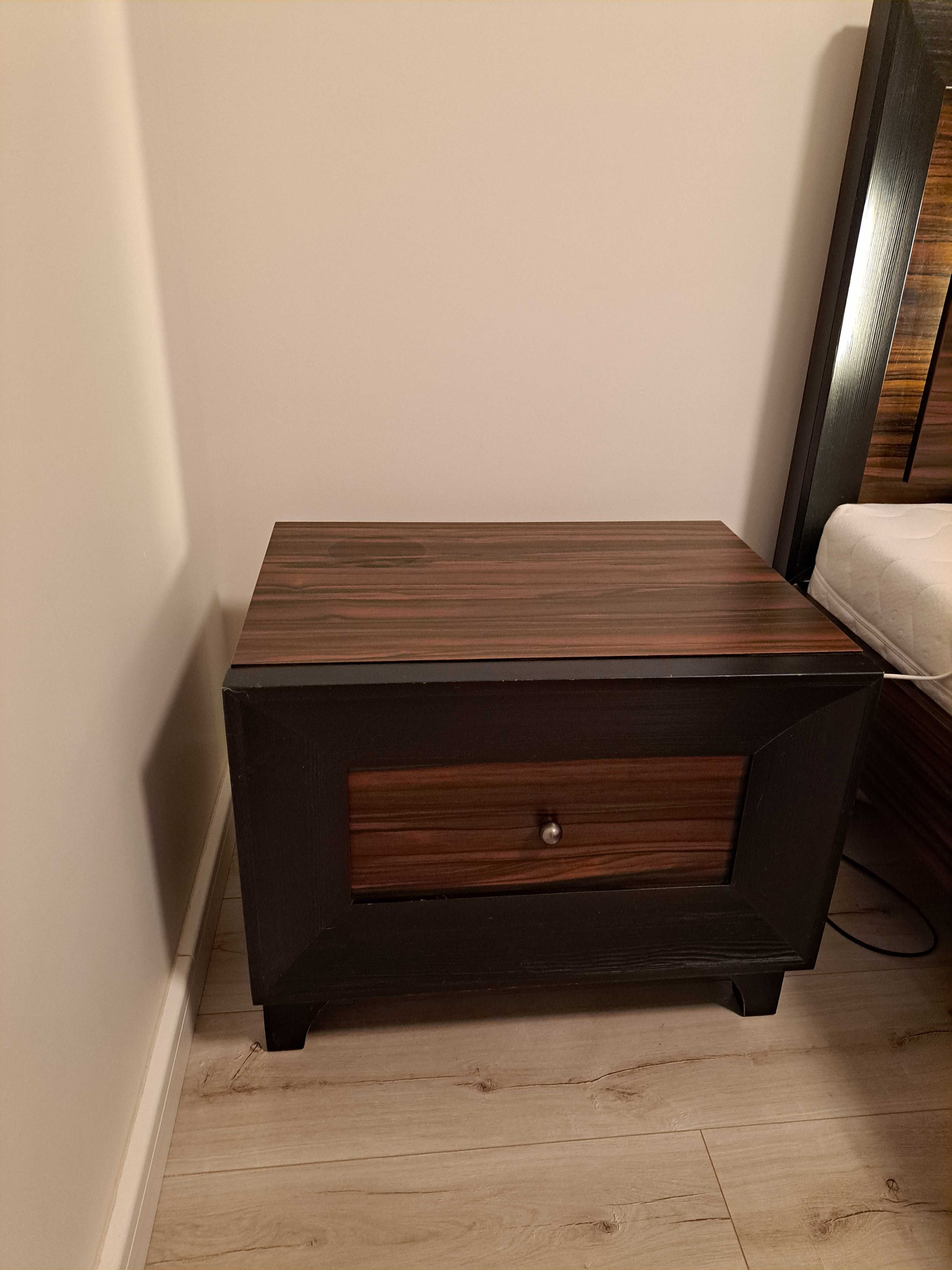 Łóżko 160x200 rama, 2 szafki nocne