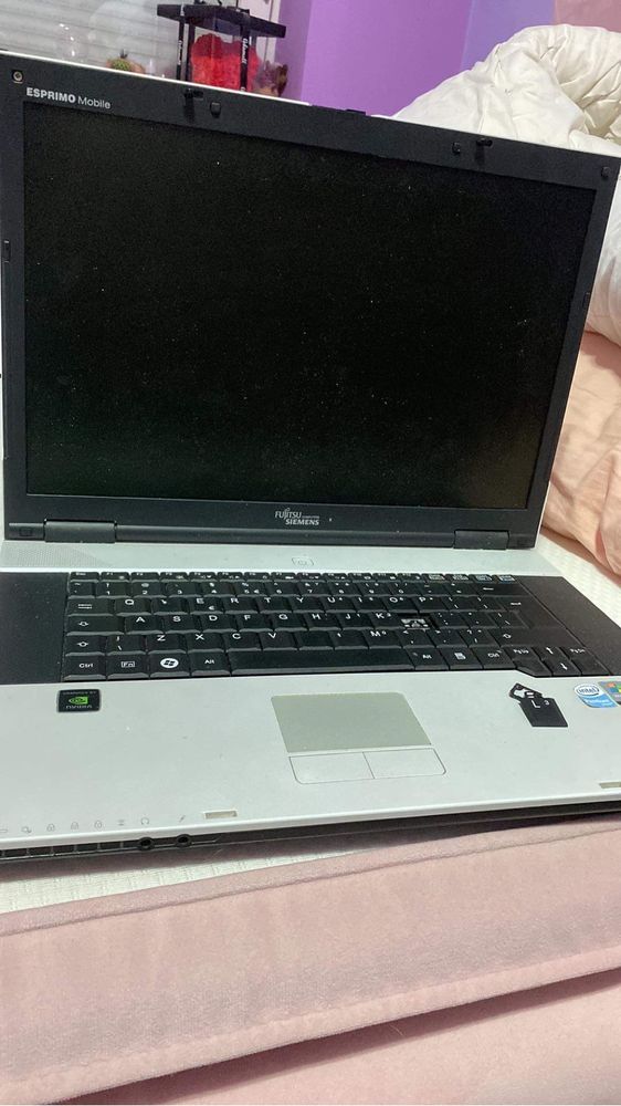 Uszkodzony Laptop
