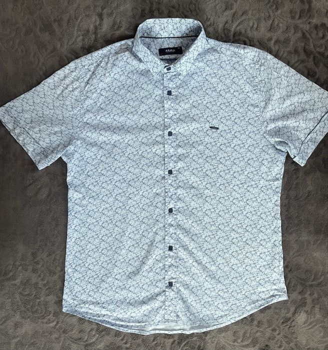 Чоловічі сорочки і штани