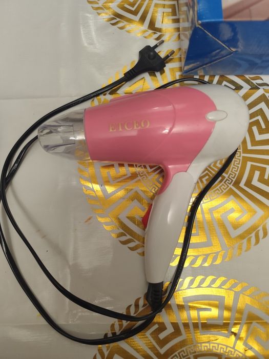 Продам фены по 100 грн