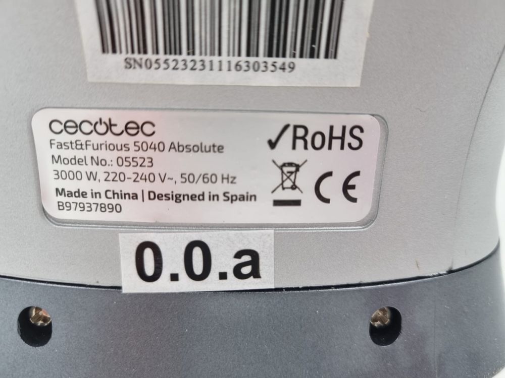 Cecotec żelazko parowe